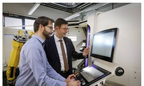  格拉茨理工大学中医合作项目；Franz Haas教授博士 